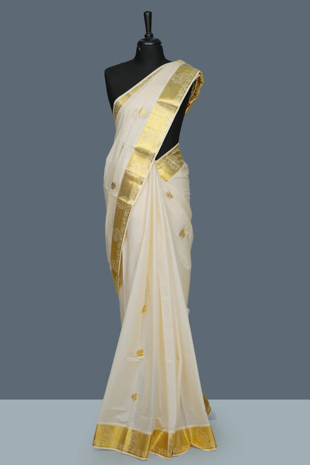 Kerala Tissue Butta Set Saree